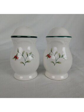 Pfaltzgraff Winterberry Salt and Pepper Shakers Green Trim Holly Berry Christmas
